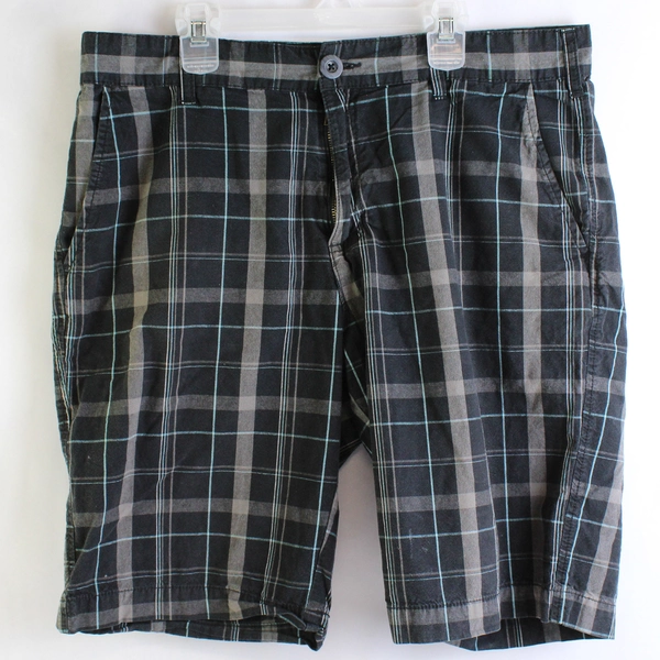 Retrofit Men's Plaid 10.5 Inch Black Shorts Size 34