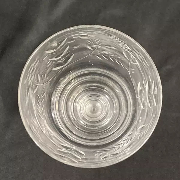 Vintage Rock Sharpe Crystal Wine Glass Embossed Floral Diamond Stem 7.75"