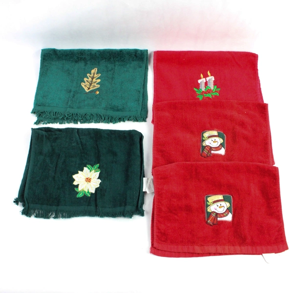 Lot of 5 Red & Green Embroidered Christmas Dishcloths Holiday Kitchen Decor