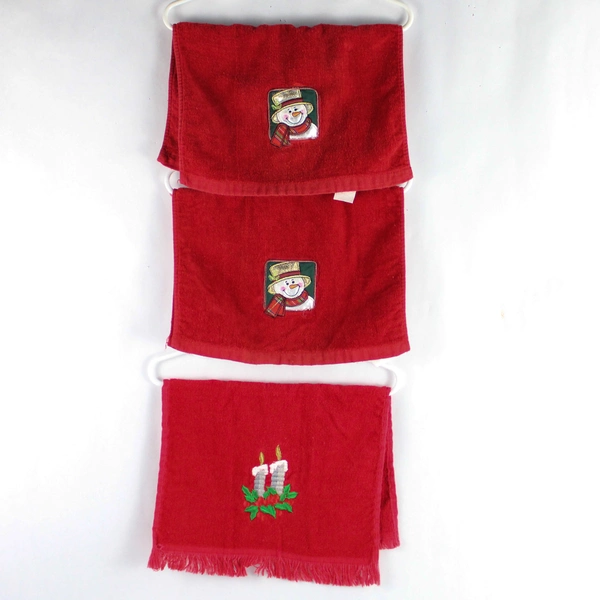Lot of 5 Red & Green Embroidered Christmas Dishcloths Holiday Kitchen Decor
