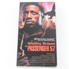 Passenger 57 VHS Wesley Snipes 1993 Warner Bros