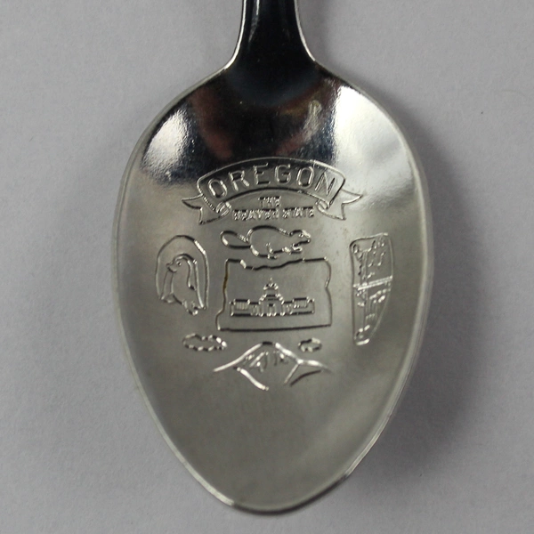 Oregon Trail Pewter Souvenir Spoon Covered Wagon Engraved Collectible 4.25"