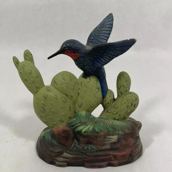 Sisco Hummingbird on Cactus Figurine 5.5" Tall - Pre-Owned with Chip