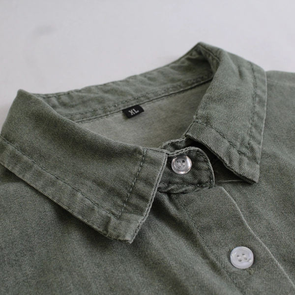 Unbranded Distressed Solid Green Button-Up Shirt Women's Size XL