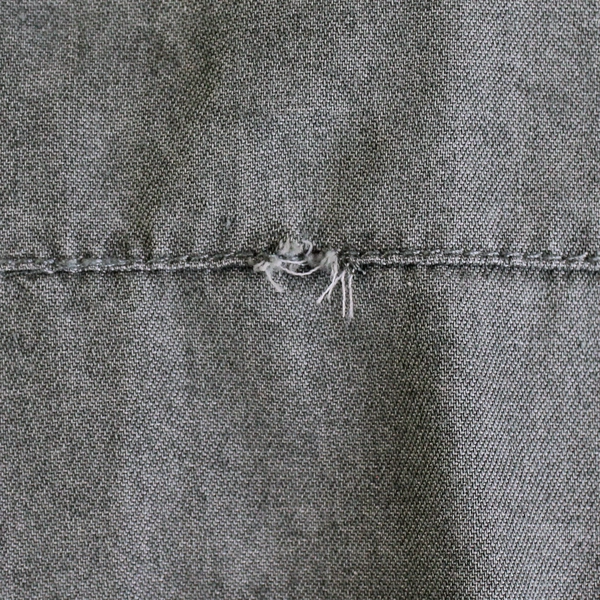 Unbranded Distressed Solid Green Button-Up Shirt Women's Size XL