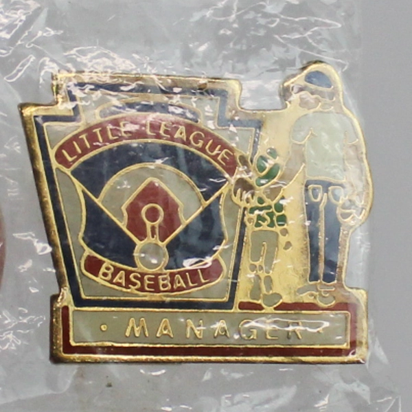 Sealed Little League Baseball Manager Pin - Vintage Sports Memorabilia