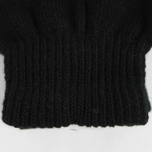 NWT Solid Black Mini Knit Mini Gloves Adult One Size