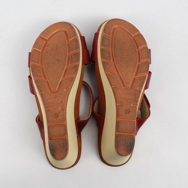 Fancy Me by Wolky Wedge Heel Sandal Women's 39 Red Straps