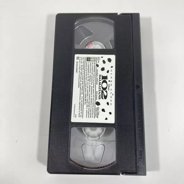 Disney's 102 Dalmatians VHS Clamshell - Pre-Owned Family Movie Rated G