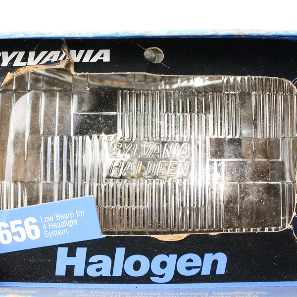 Sylvania H4656 Sealed Low Beam Headlight Headlamp Halogen Bulb 12V / 35W