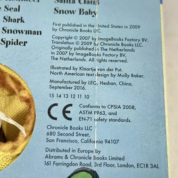 Little Giraffe Finger Puppet Book by Chronicle Books 2009 Good Condition