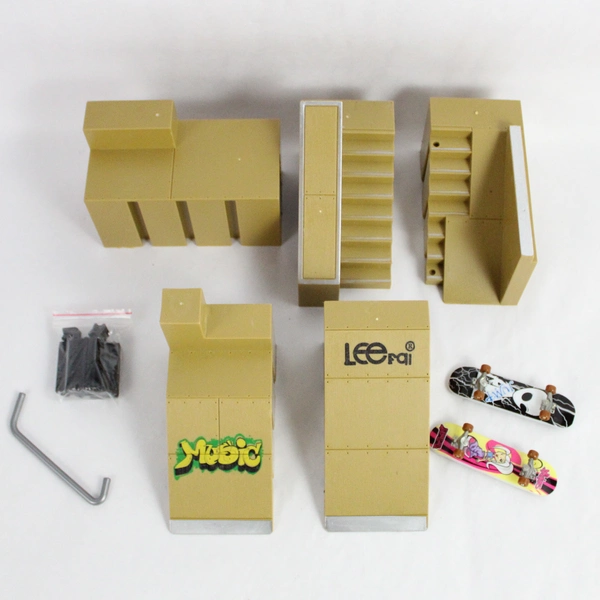 The Limit TechDeck Changeable Building Accessory With Additional Skates