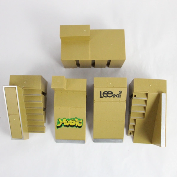 The Limit TechDeck Changeable Building Accessory With Additional Skates