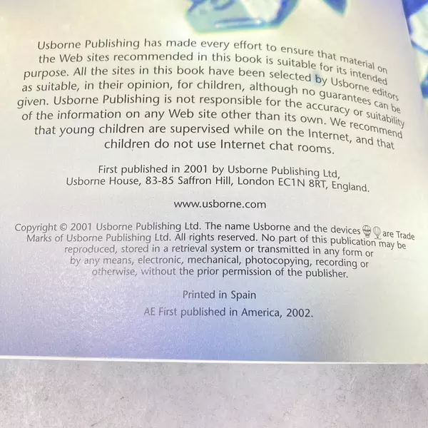 Usborne Library of Science Materials 2001 Paperback Book - Good Condition