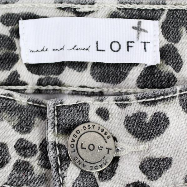 LOFT Modern Skinny Jeans Women's Size 26/2 Leopard Pattern Denim Gray