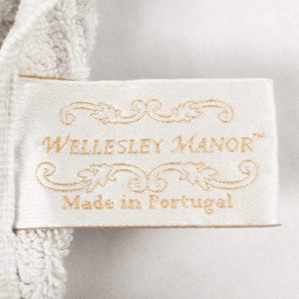 Wellesley Manor Towel, 46 x 26, White Gray Cotton Blend 