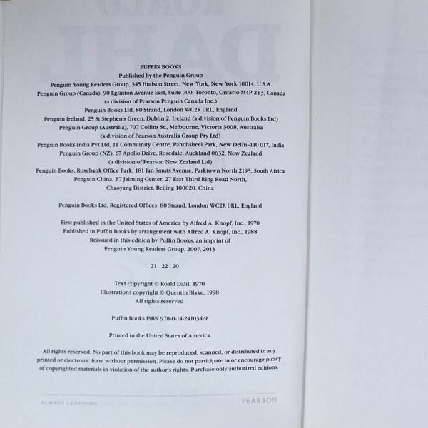 Fantastic Mr. Fox by Roald Dahl Illustrated Paperback - Pre-owned, Worn