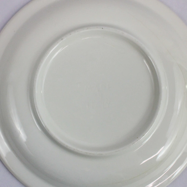 Lot of 8 Italian Unbranded Ceramic Dinner Plates With Scale Pattern