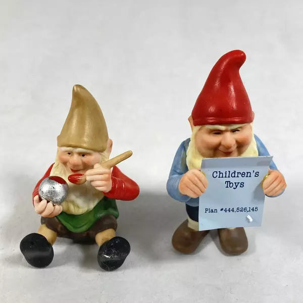 Vtg 1987 Hallmark Gold Crown Collectible Toymaker Elves Collection Kurt & Emil 