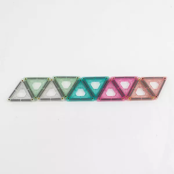 FAO Schwarz Magnetic Tile Set 30 Piece Building Toy Tile Set With Bag