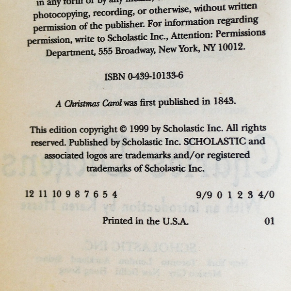 Lot Of 3 Vtg PB Books A Christmas Carol Island Of The Blue Dolphins Evangeline