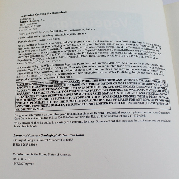 Vegetarian Cooking for Dummies Suzanne Havala 2001 Wiley Publishing Paperback