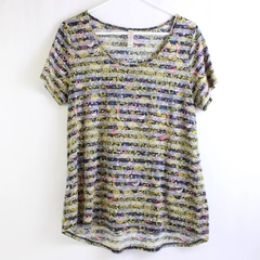 LuLaroe Large Women's Purple Floral Design Short Sleeve T Shirt