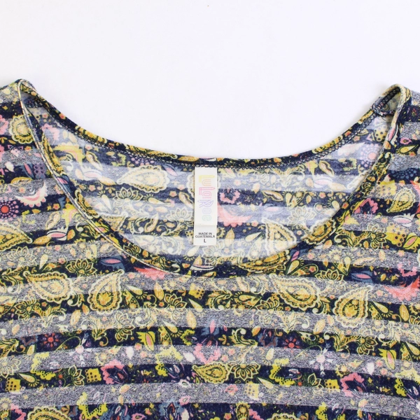 LuLaroe Large Women's Purple Floral Design Short Sleeve T Shirt