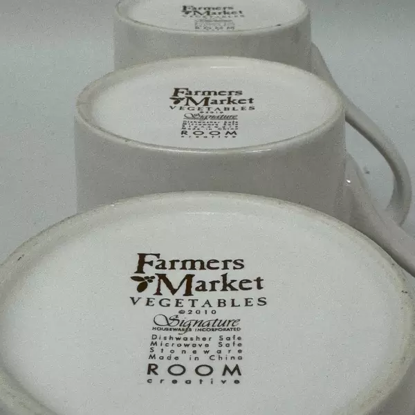 Set of 3 Signature Farmers Market Ceramic Coffee Mugs Beets Carrots Tomatoes