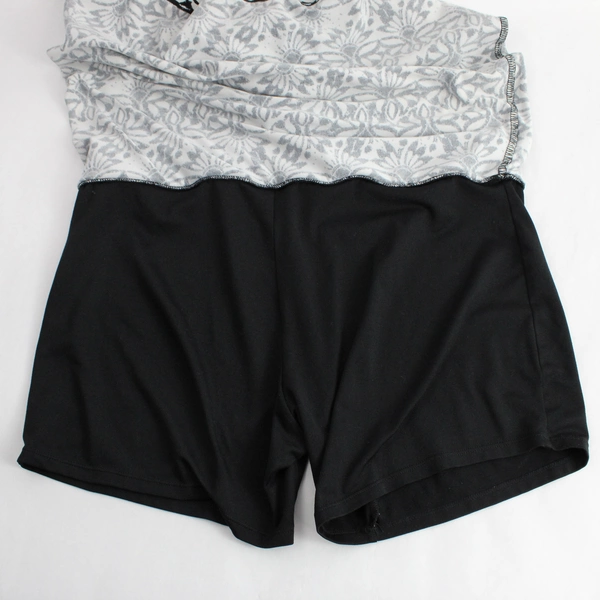 Empire Sportswear Black White Abstract Design Skort Women's Size M