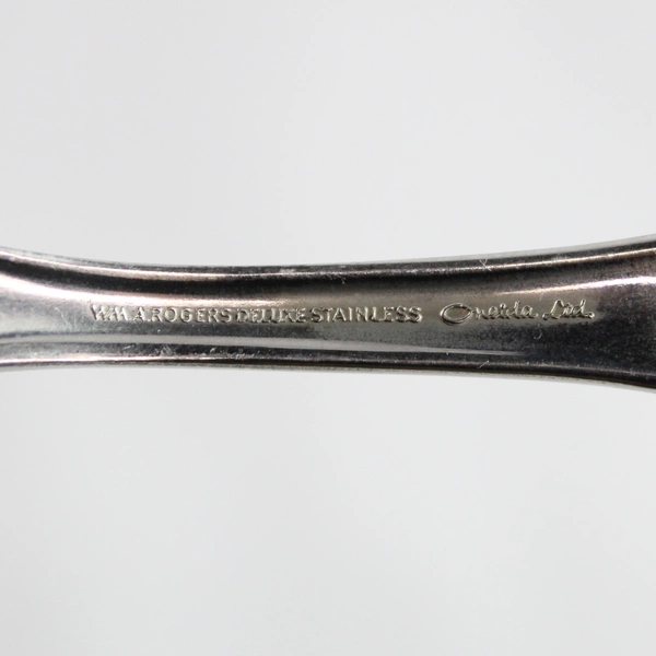 Oneida Malibu Toast Fork Stainless Steel With Floral Handle Pattern