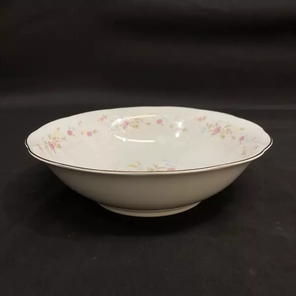 Yong Shen Hand Painted China Vegetable Bowl White With Flowers Platinum Rim