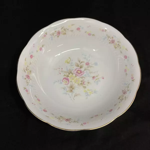 Yong Shen Hand Painted China Vegetable Bowl White With Flowers Platinum Rim
