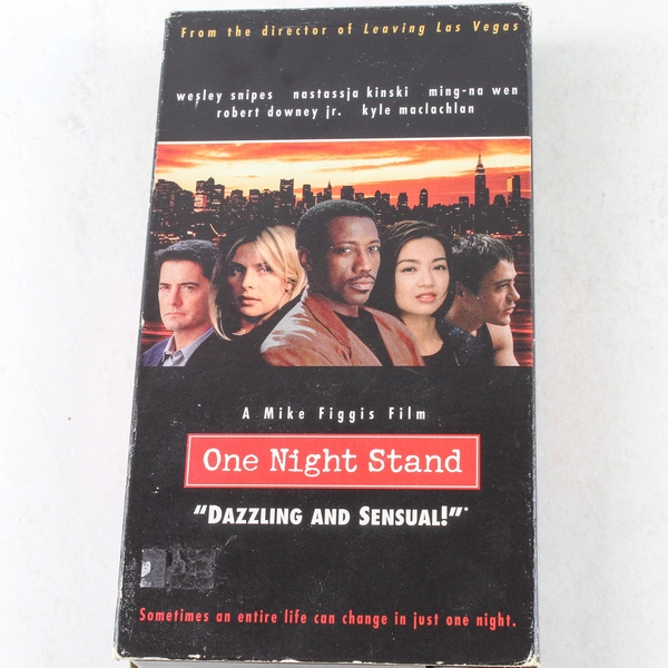 One Night Stand VHS 1997 Wesley Snipes Robert Downey Jr. Pre-Owned