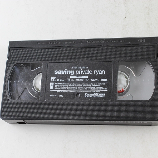 Saving Private Ryan 1999 VHS 2-Tape Set Limited Edition Tom Hanks