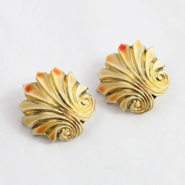 Vintage Sandor White & Orange Gold-Tone Metal Seashell Clip-On Earrings