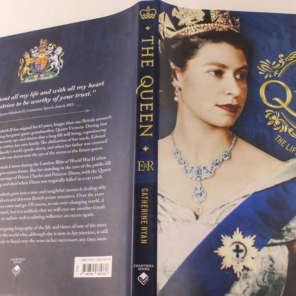 The Queen: The Life and Times of Elizabeth II by Catherine Ryan Hardcover