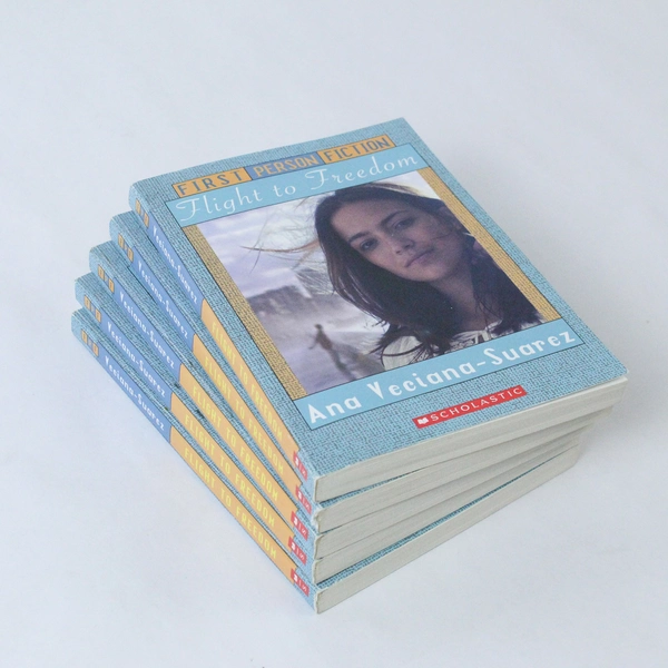 Lot of 5 Flight to Freedom by Ana Veciana-Suarez 2004 Scholastic Books