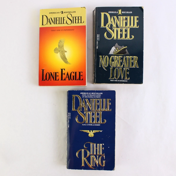 Lot of 3 Danielle Steel Romance Novels The Ring No Greater Love Lone Eagle PB