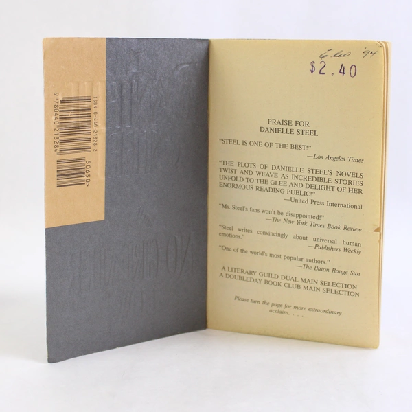 Lot of 3 Danielle Steel Romance Novels The Ring No Greater Love Lone Eagle PB