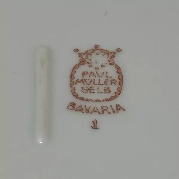 Vintage Paul Mueller Oval Covered Vegetable Bowl White Gold Trim