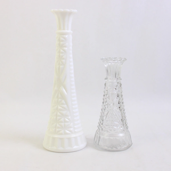 Lot of 2 Vintage Anchor Hocking Stars and Bars Pressed Glass Bud Vases 6" & 9"