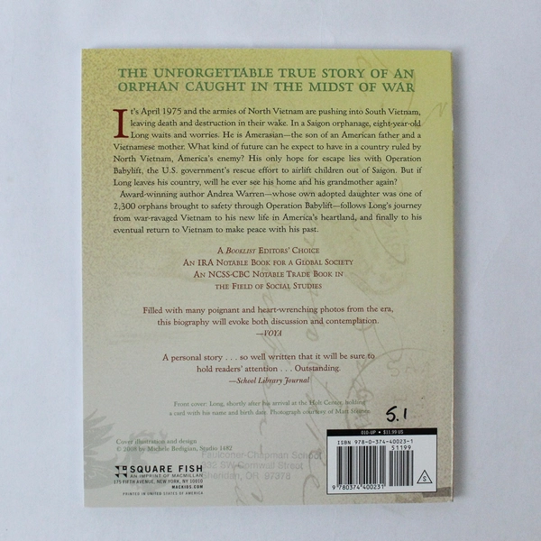Escape From Saigon by Andrea Warren 2004 Paperback - Good Condition