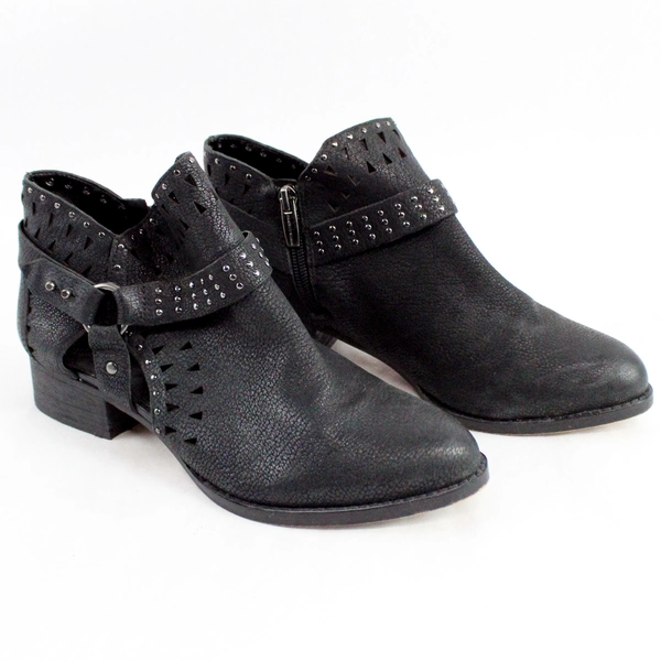 Vince Camuto Booties Low Heel Leather Black VC Calley 7.5 M