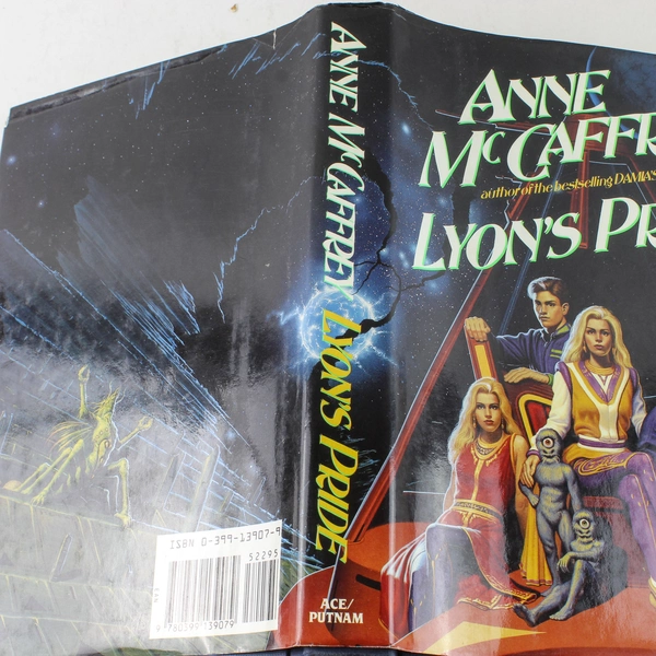 Lyon's Pride by Anne McCaffrey 1994 Hardcover G.P. Putnam's Sons - Good