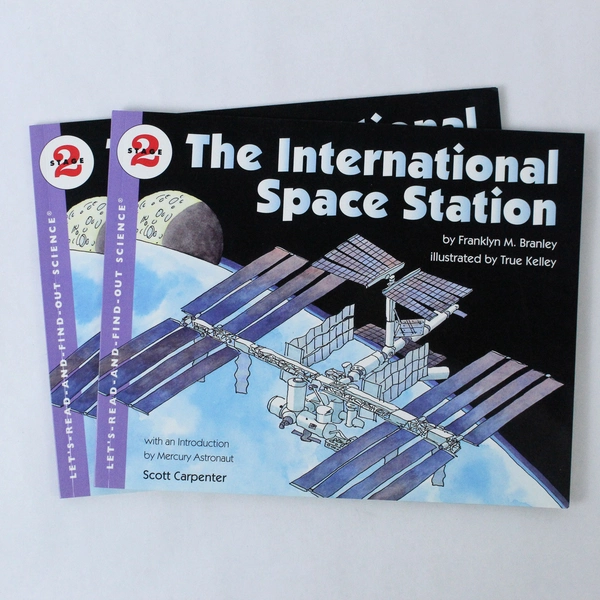 Lot of 2 The International Space Station by Franklyn M. Branley 2000