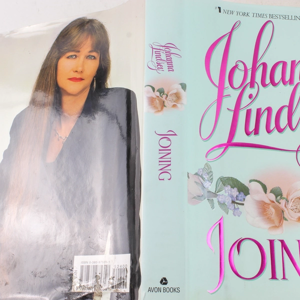 Joining by Johanna Lindsey Hardcover 1999 Avon Books - Good Condition