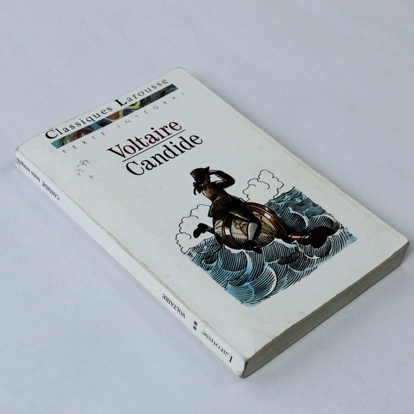 Candide by Voltaire Classiques Larousse 1989 Paperback Pre-Owned