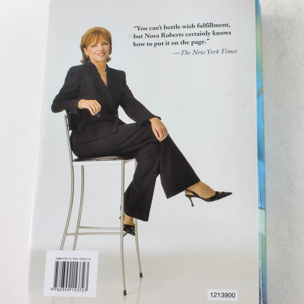 Angels Fall by Nora Roberts 2006 Hardcover Book - Good Condition