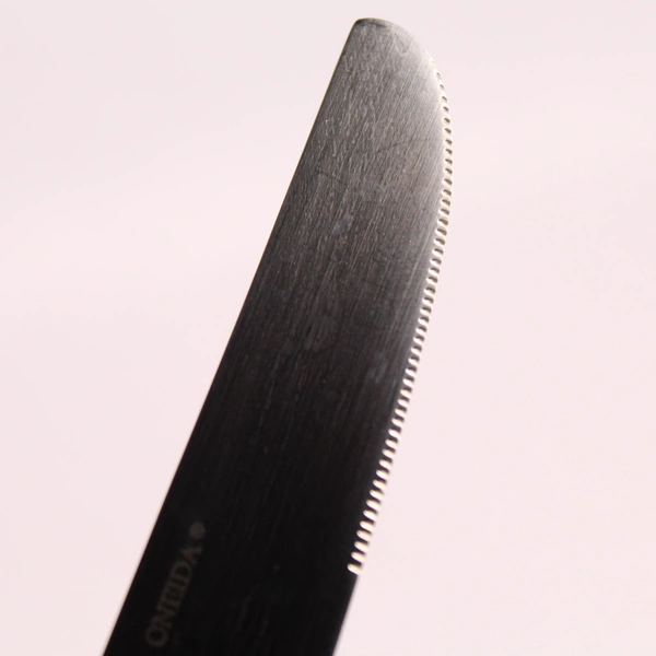 Set of 2 Oneida Anderson Dinner Knives Stainless Steel Flatware